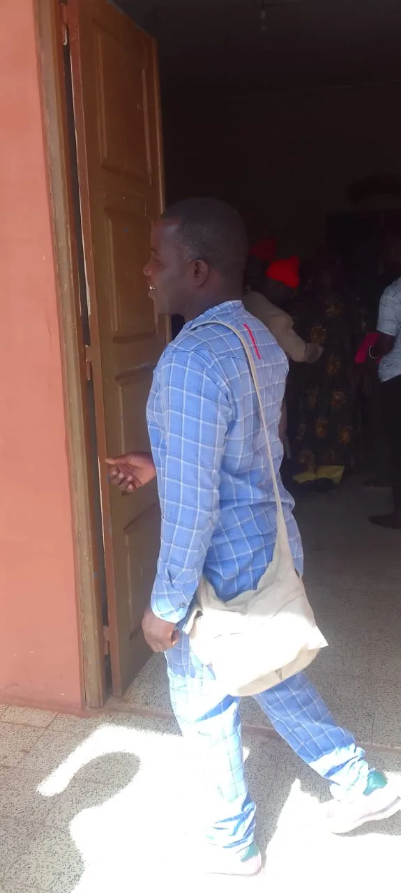 Reunião Alargada com Autoridades em Catió - imagem 7