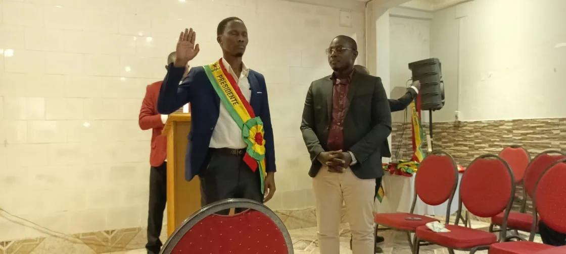 Atribuição de Posse da Direção Administrativa